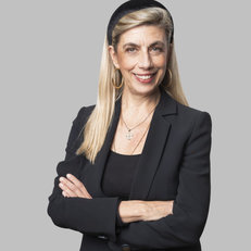 Elisabetta Cotti, coordinatrice del corso in Odontoiatria e Protesi dentarie