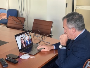 Fabrizio Pilo, durante una fase della conferenza dibattito