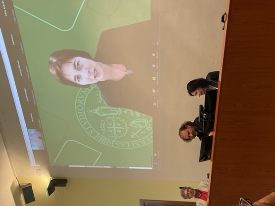 Cagliari. L'intervento a distanza di Valentina Onnis. Da sinistra, Antioco Floris, Emiliano Ilardi ed Elisabetta Gola