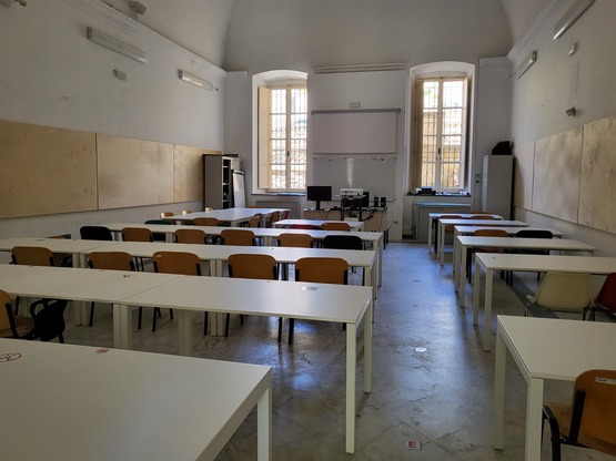Aula B
