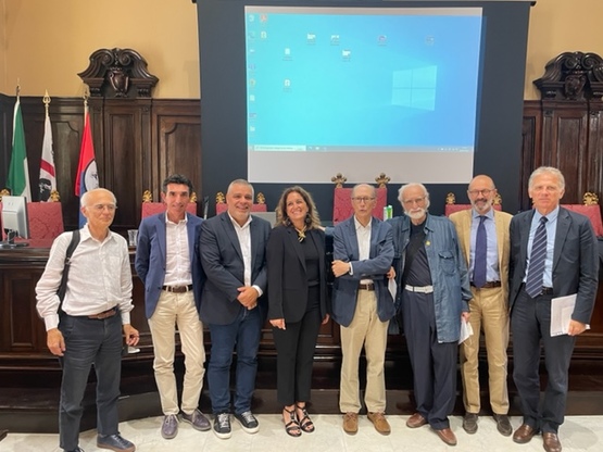 Cagliari. Da sinistra, Antonello Sanna, Daniele Cocco, Carlo Atzeni, Caterina Giannattasio, Carlo Aymerich, Enrico Corti, Gianni Fenu e Giorgio Massacci