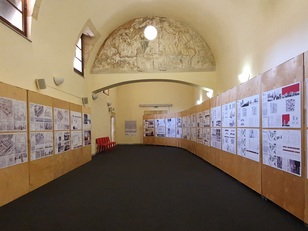 Cagliari. UN altro scorcio della mostra allestita nell'aula della Scherma