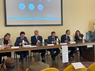 Cagliari. Da sinistra, Patricia Olivo (Segretariato regionale, ministero Beni culturali), Daniele Cocco, Giancarlo Gambardella, Francesco Mola e Donatella Rita Fiorino