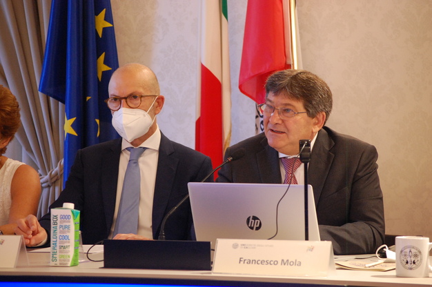 Il Rettore Mola con il Prorettore Fenu