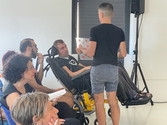 Michele Riotino e i suoi operatori in sala al Lazzaretto. La dura e implacabile realt&agrave; di chi affronta la Sla