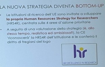 La slide sulla fase Bottom-up commentata dal professor Esposito
