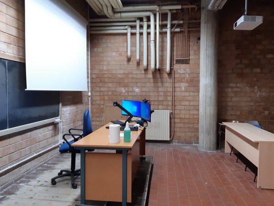Aula B
