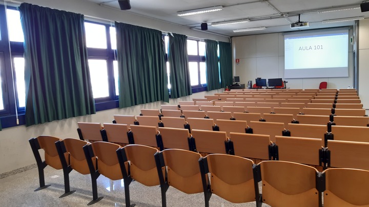 Aula 101 | Blocco F | CU Monserrato