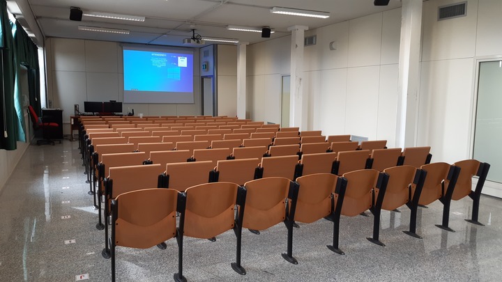 Aula 104 | Blocco F