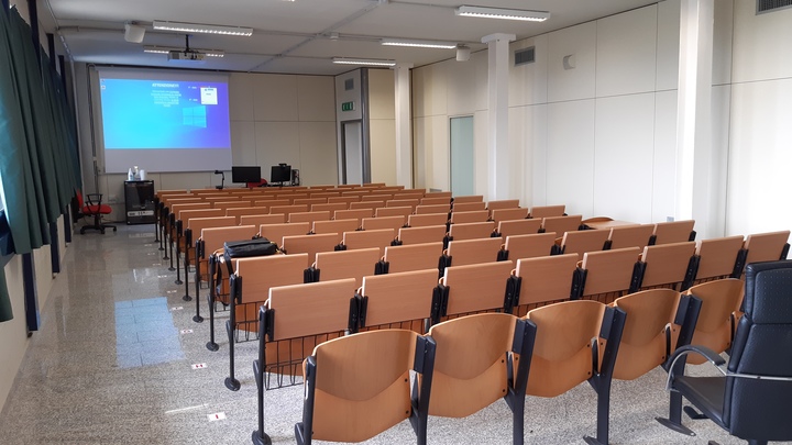 Aula 204 | Blocco F