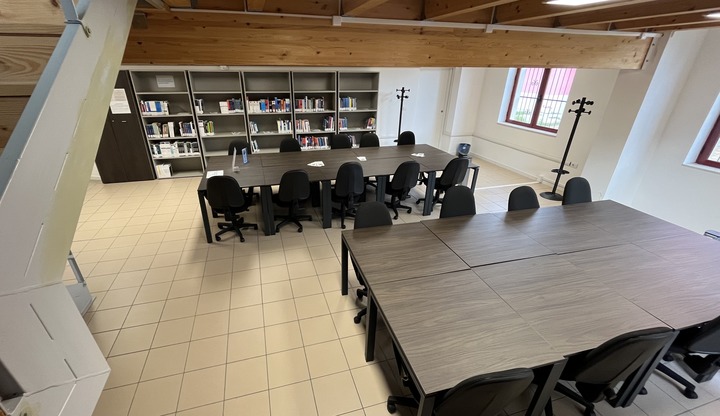 Biblioteca di ingegneria navale - UniOlbia