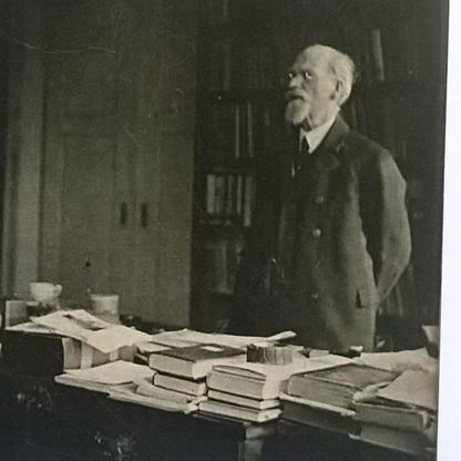 Husserl.jpg