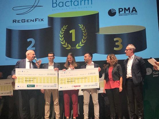 Applausi per Bacfarm. Una vittoria che premia un percorso ad alto profilo scientifico gi&agrave; catturato dai mercati