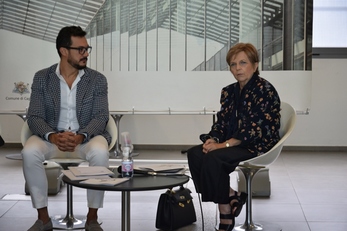 Tomaso Sciola e la prof.ssa Maria Luisa Frongia