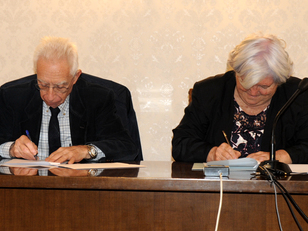 La firma del protocollo di intesa