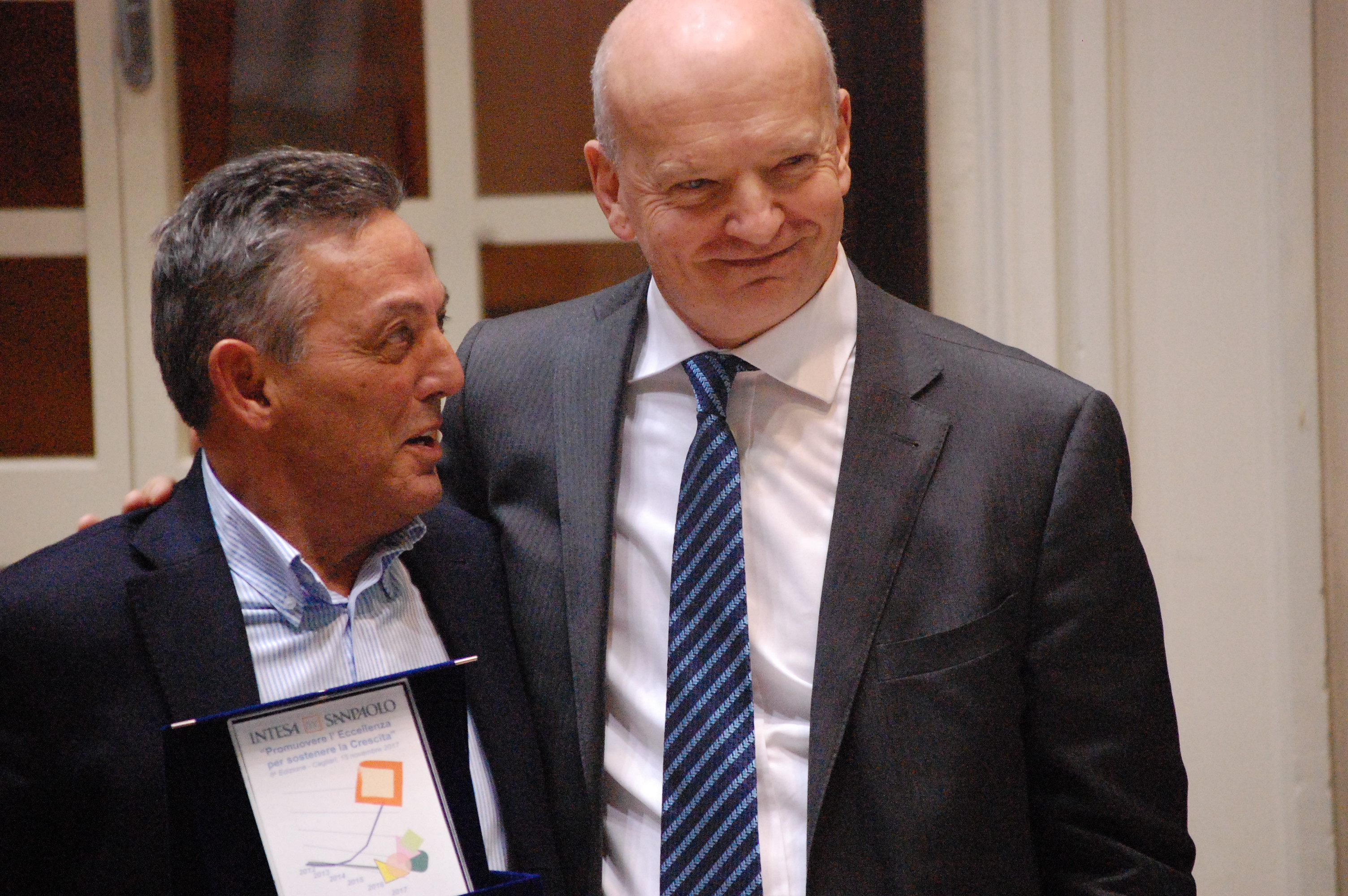 Pierluigi Monceri (Intesa San Paolo) premia le cantine Su 'entu
