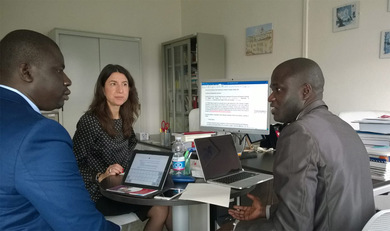 da sinistra: Birahim Gueye, Patrizia Modica, Seydou San&eacute;