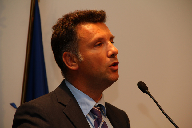 Il prof. Alfonso Damiano