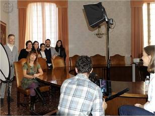 La troupe della CNN al lavoro nella Sala Consiglio del Rettorato (foto Cogotti)
