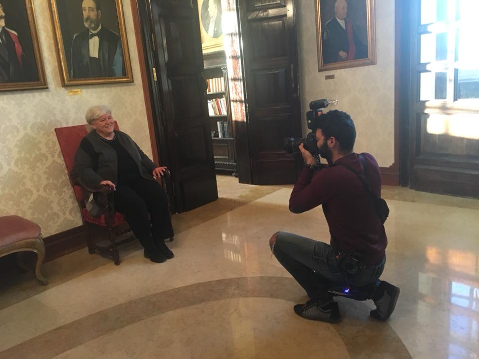 Michele Ardu fotografa il Rettore