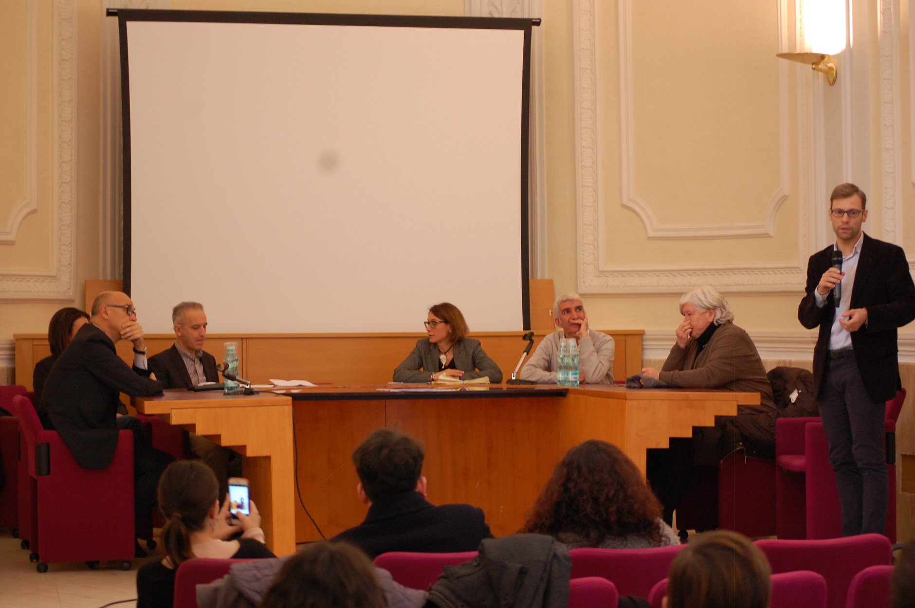 Incontro-dibattito "Conoscere l'Unione Europea"